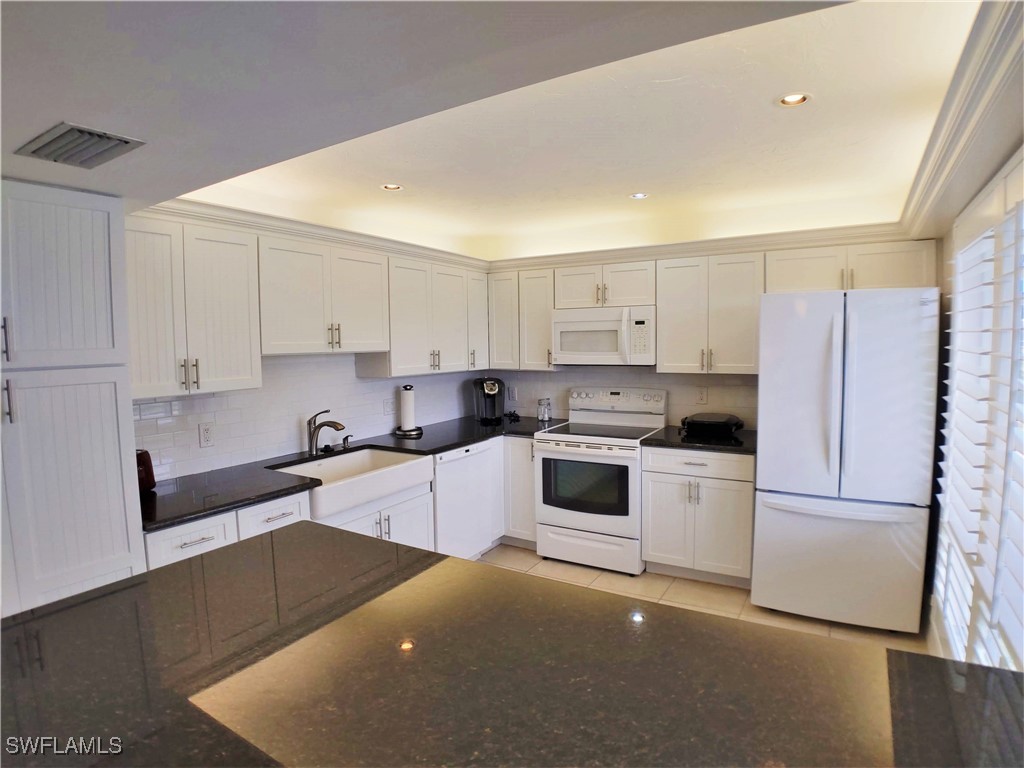 108 Penny Lane #4 Naples FL 34112 225042062 image16