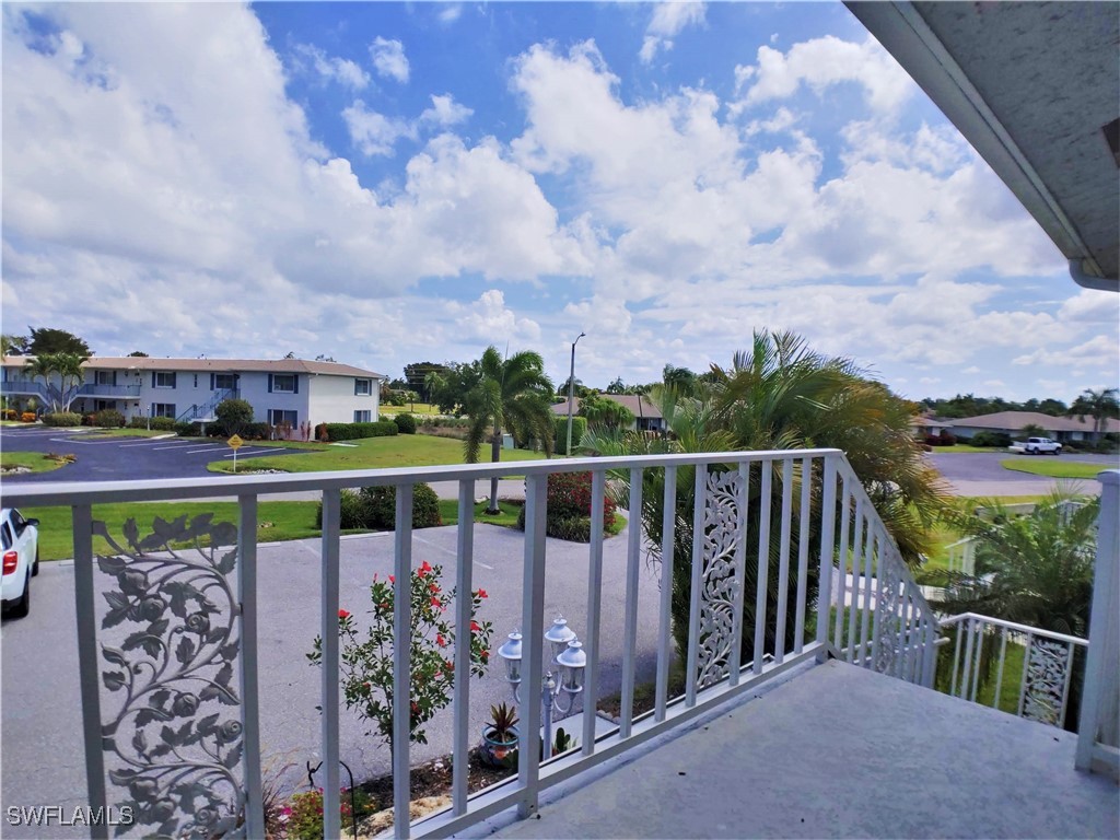 108 Penny Lane #4 Naples FL 34112 225042062 image4