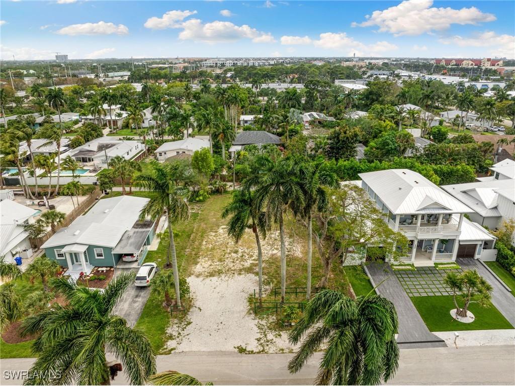 1084 Broad Avenue N Naples FL 34102 225010815 image5