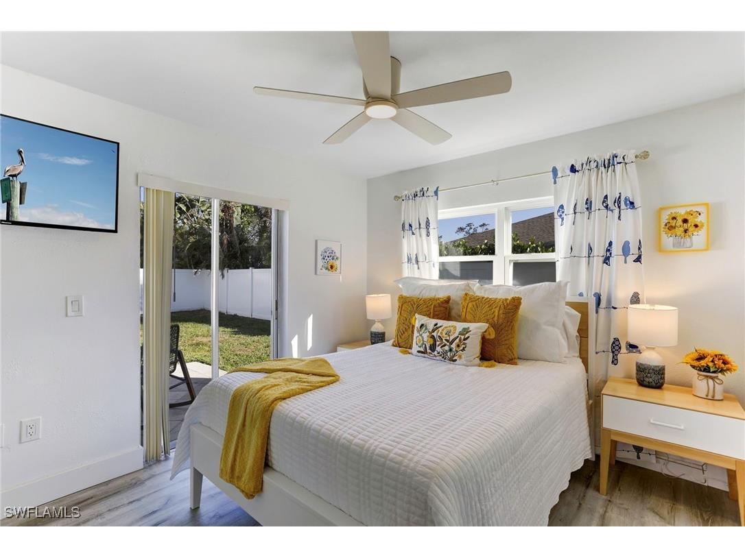 10842 Vanderbilt Drive Naples FL 34108 225044658 image16