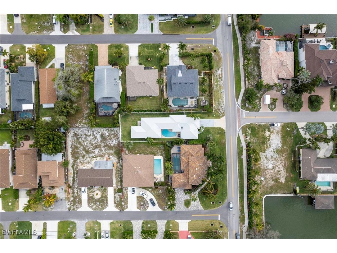 10842 Vanderbilt Drive Naples FL 34108 225044658 image28