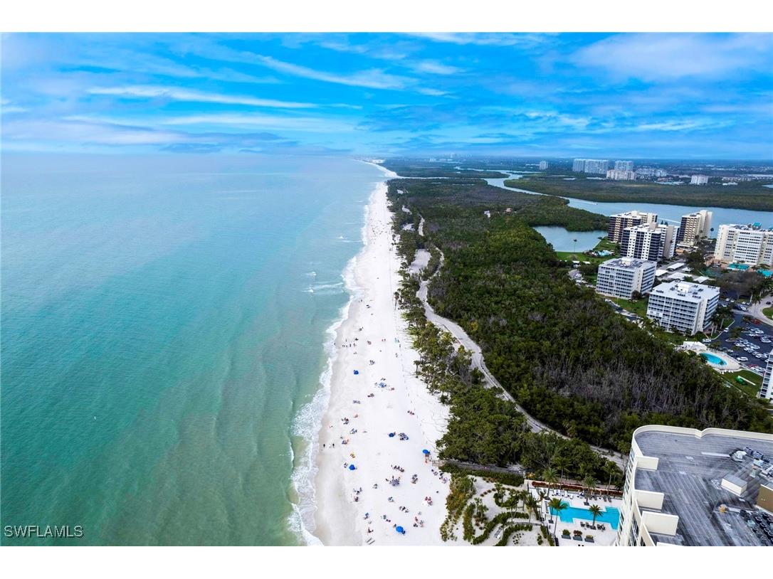 10842 Vanderbilt Drive Naples FL 34108 225044658 image34