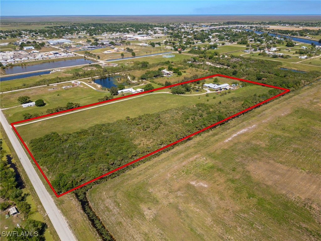 1085 West Avenue Moore Haven FL 33471 225027042 image6