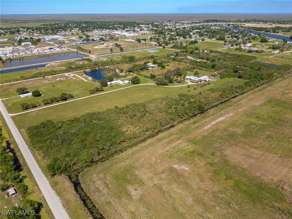 1085 West Avenue Moore Haven FL 33471 225027042 image7