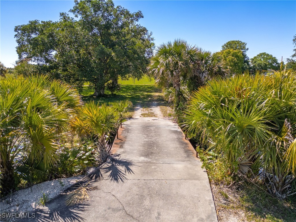 1085 West Avenue Moore Haven FL 33471 225027042 image9