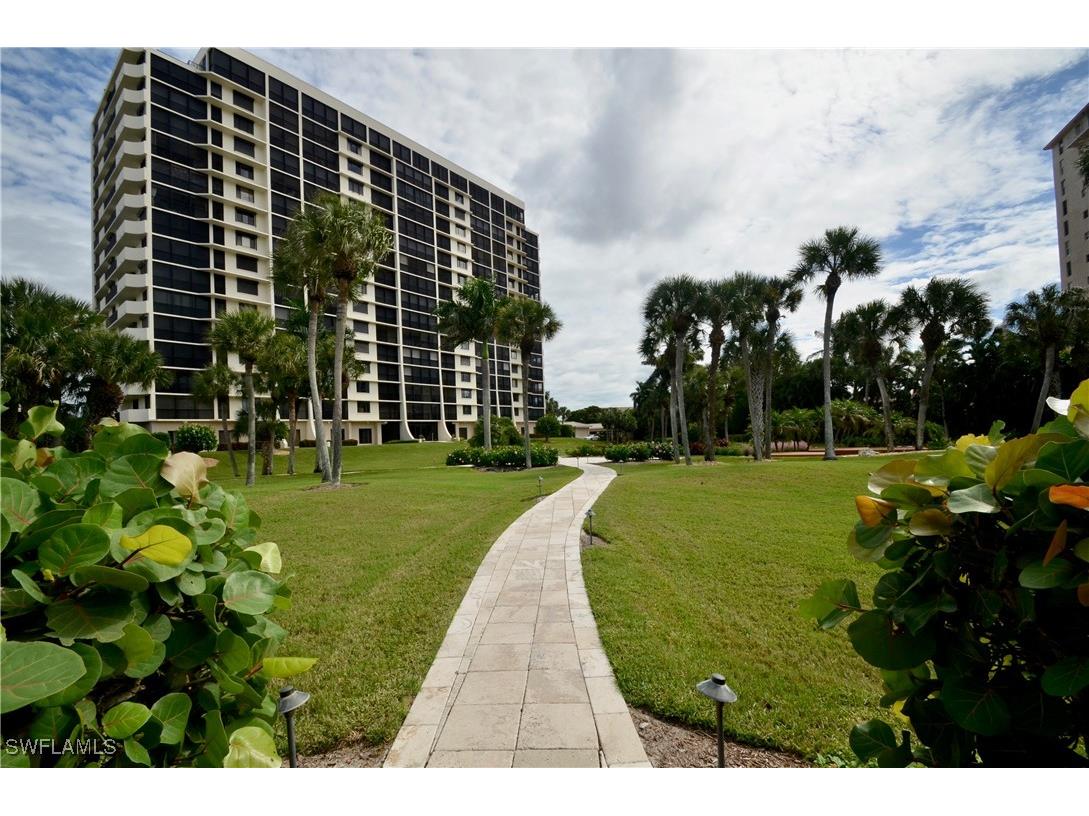10851 Gulf Shore Drive #502 Naples FL 34108 225043316 image33