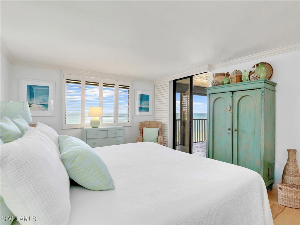 10851 Gulf Shore Drive #605 Naples FL 34108 225043312 image18