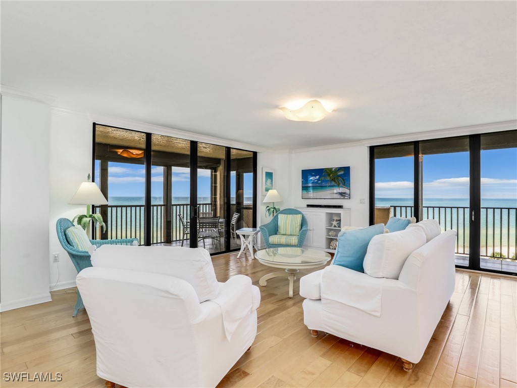 10851 Gulf Shore Drive #605 Naples FL 34108 225043312 image2
