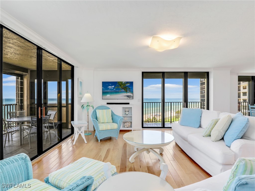 10851 Gulf Shore Drive #605 Naples FL 34108 225043312 image3