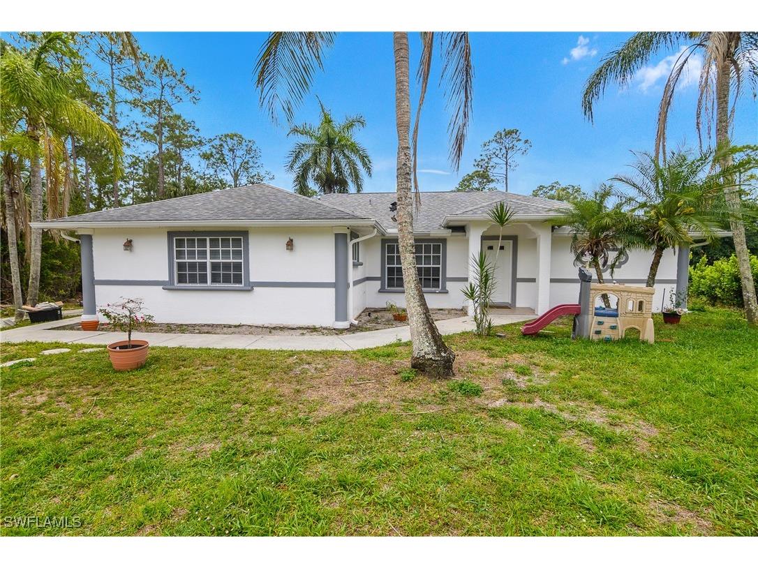 1090 24th Avenue NE Naples FL 34120 225040043 image1