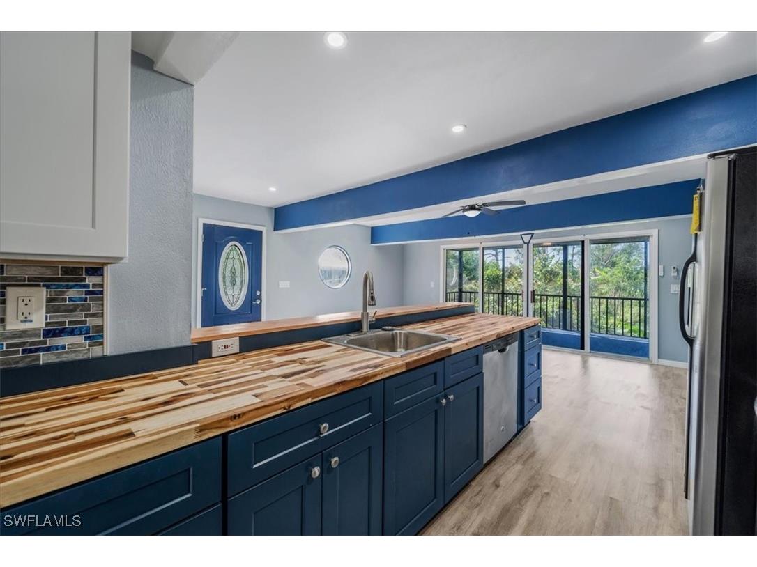 10925 Russell Road Bokeelia FL 33922 225014802 image14