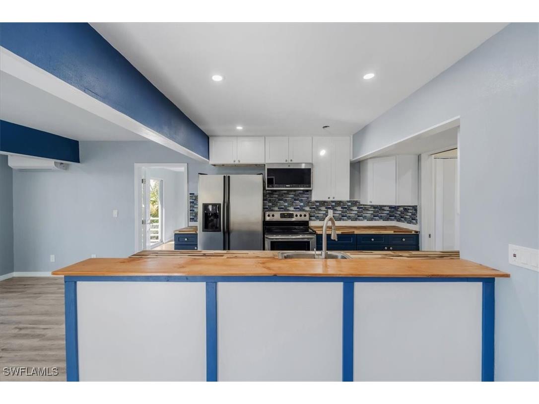 10925 Russell Road Bokeelia FL 33922 225014802 image9