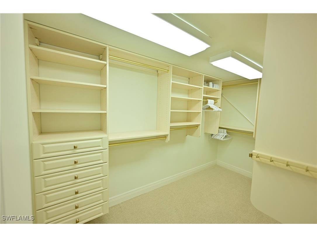 10951 Gulf Shore Drive #905 Naples FL 34108 225048477 image15