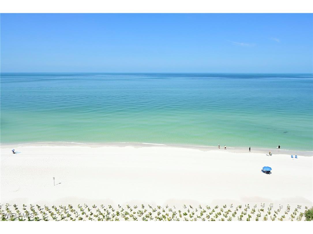 10951 Gulf Shore Drive #905 Naples FL 34108 225048477 image2