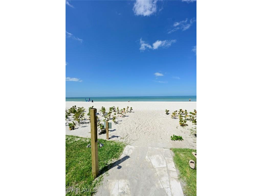 10951 Gulf Shore Drive #905 Naples FL 34108 225048477 image24