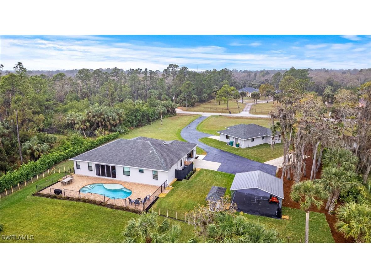 110 7th Street NW Naples FL 34120 225005861 image1