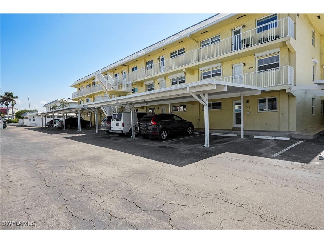 1100 8th Avenue S #102A Naples FL 34102 225024054 image2