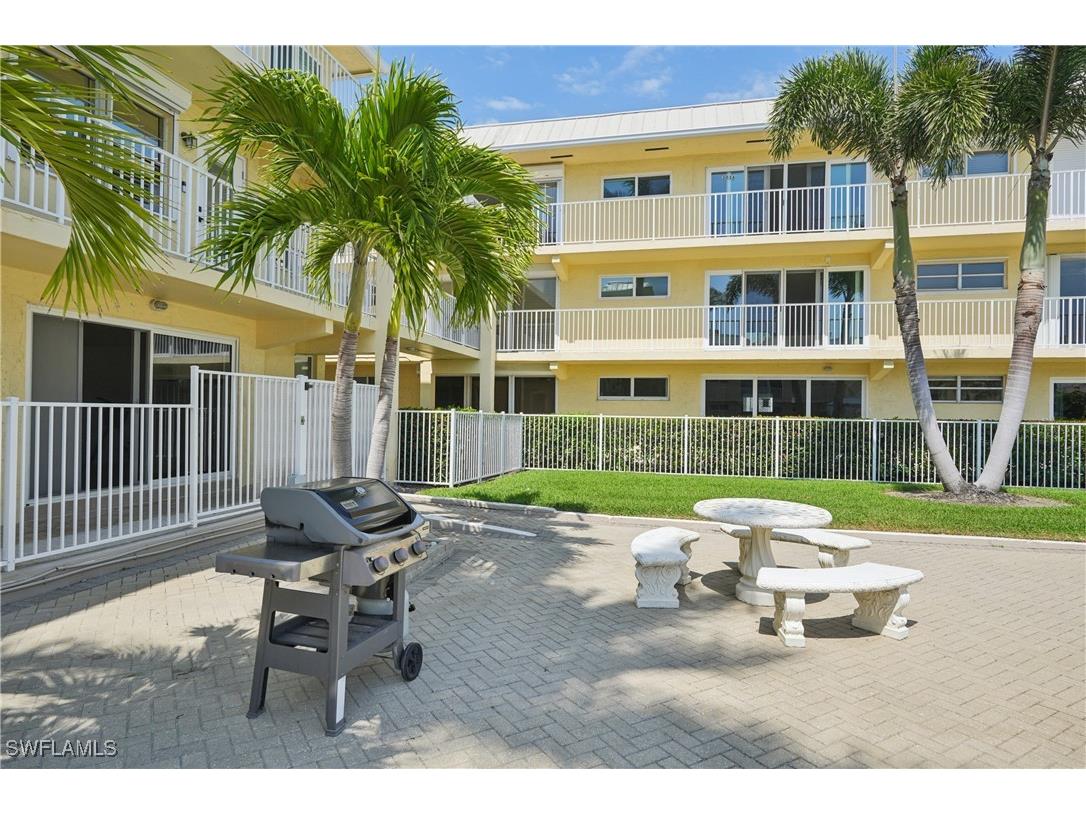 1100 8th Avenue S #102A Naples FL 34102 225024054 image27