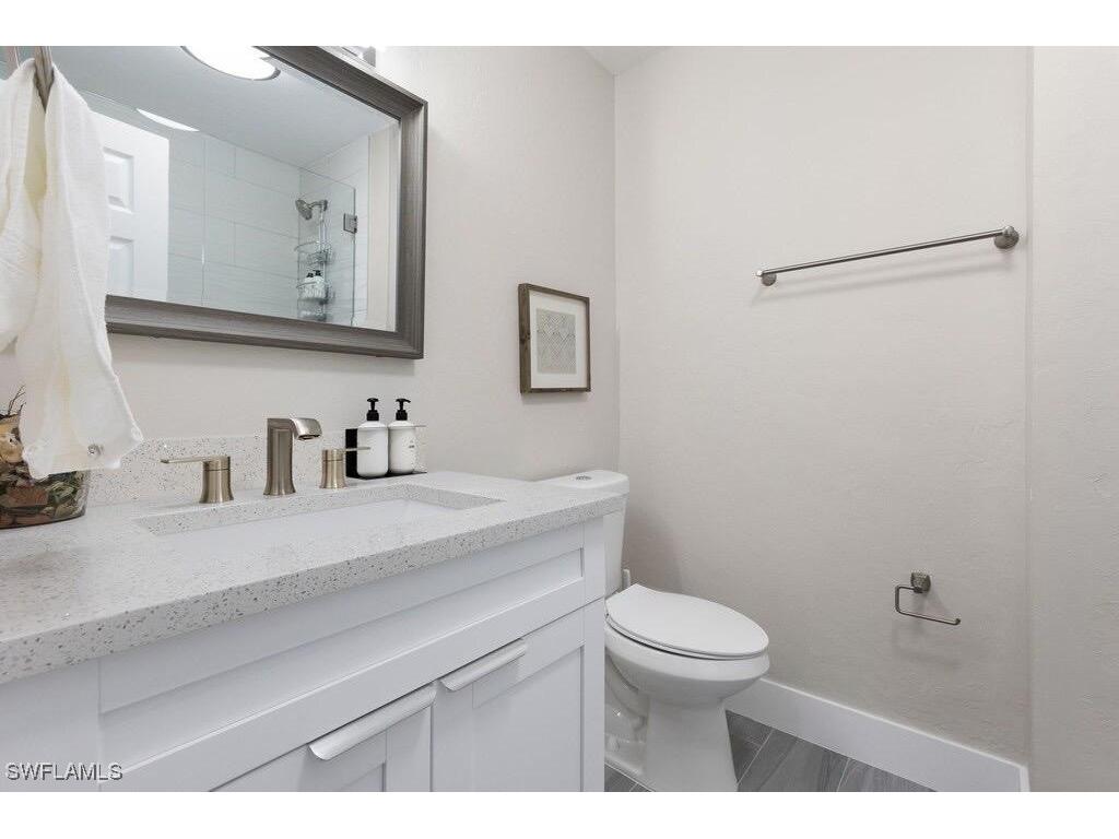 1100 Royal Palm Drive Naples FL 34103 225045143 image25