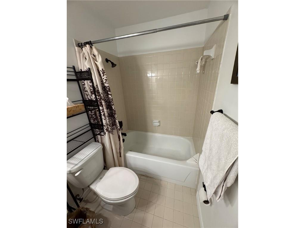 1101 Rosemary Court #204 Naples FL 34103 225020755 image23