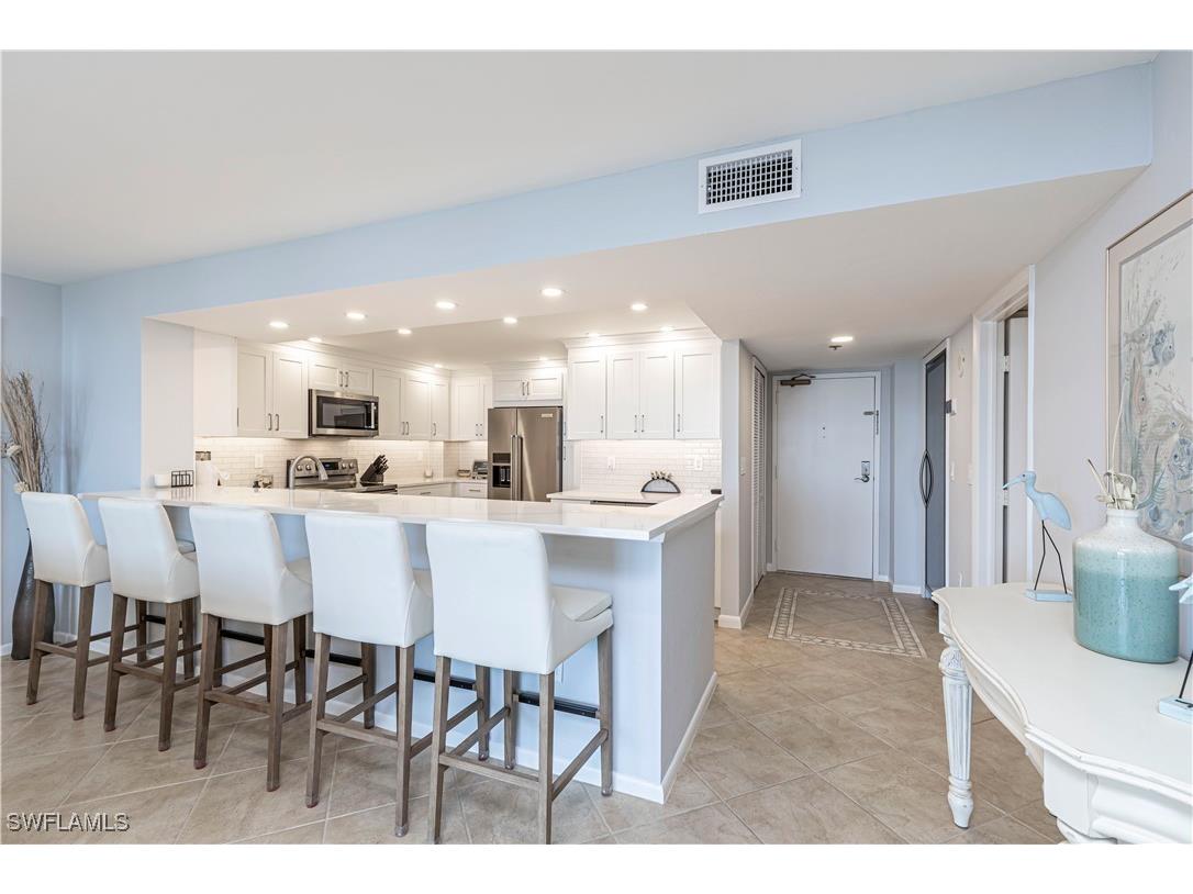 11030 Gulf Shore Drive #901 Naples FL 34108 225049585 image12