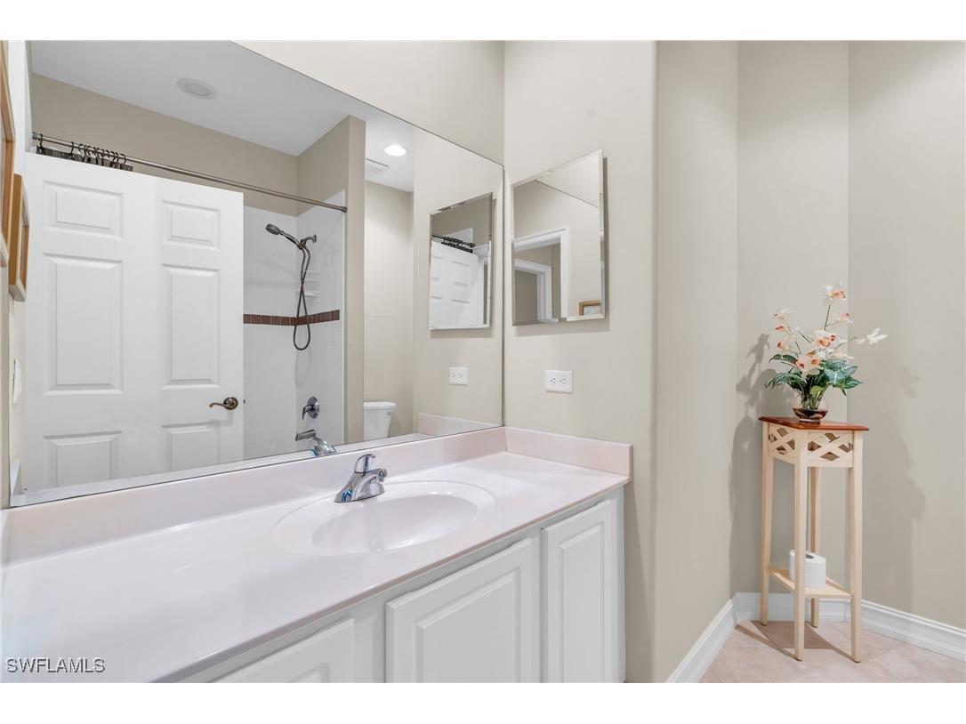 11037 Harbour Yacht Court #201 Fort Myers FL 33908 224102938 image26