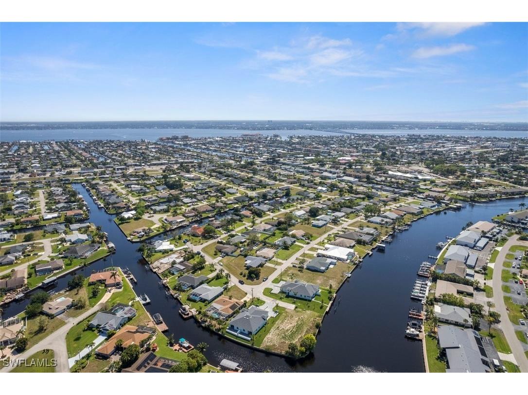 1105 SE 38th Street Cape Coral FL 33904 225030461 image9