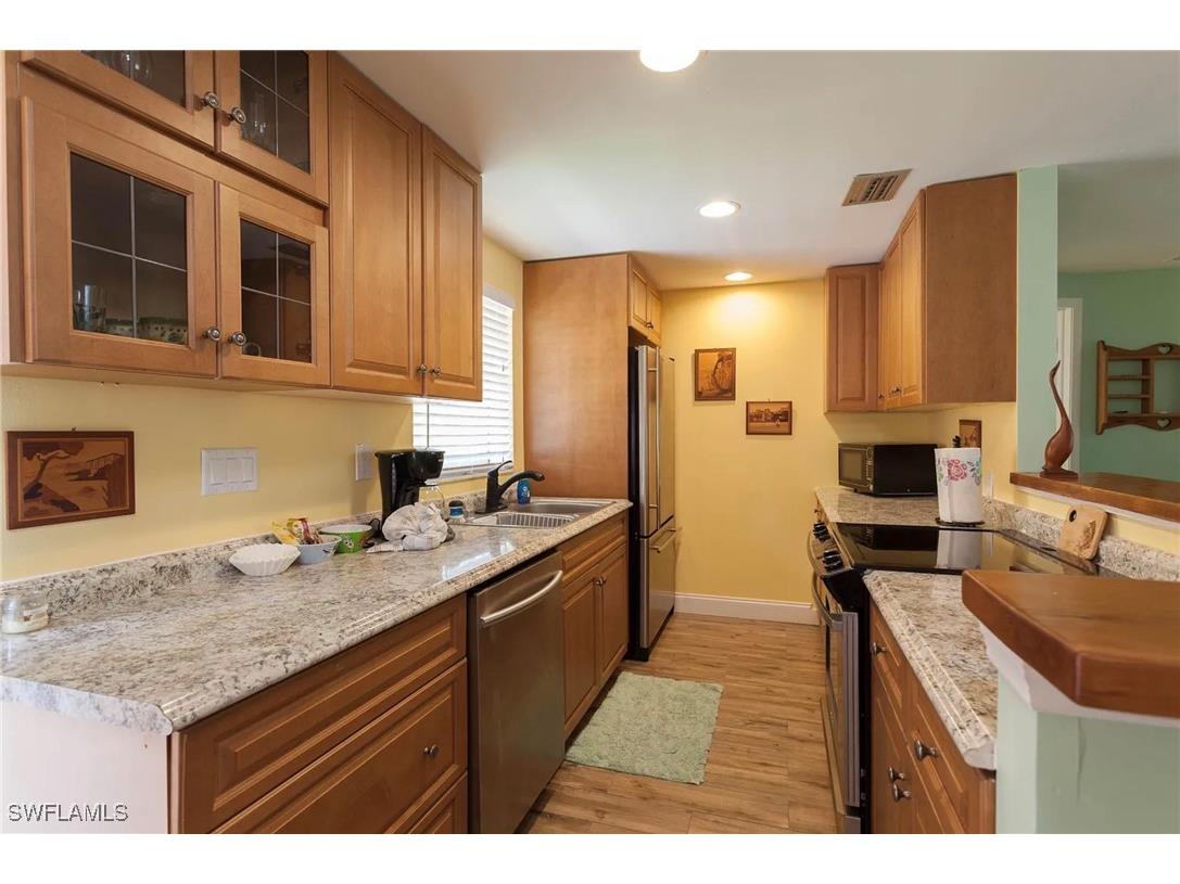 11093 Kelly Road Fort Myers FL 33908 225037437 image3