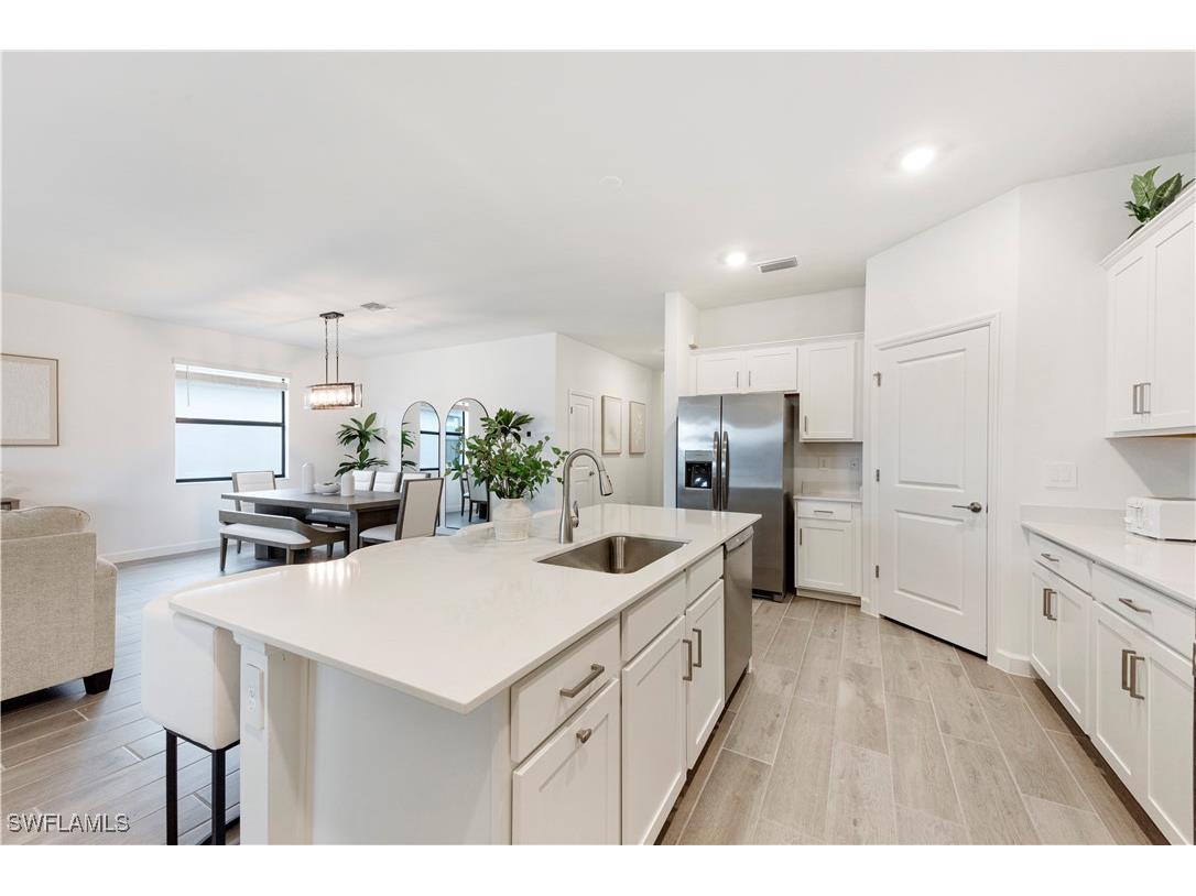 11096 Canopy Loop Fort Myers FL 33913 225022106 image5