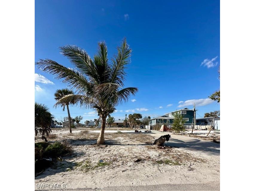 111 Hibiscus Drive Fort Myers Beach FL 33931 224103116 image4