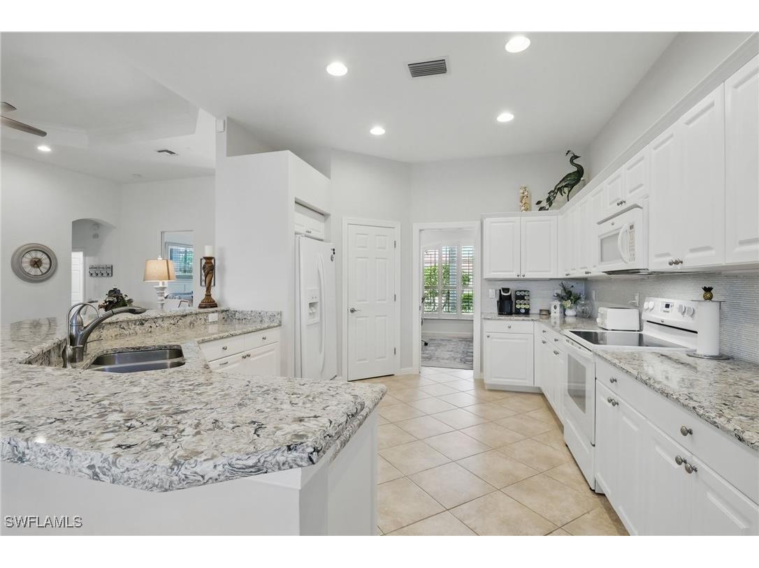 11119 Laughton Circle Fort Myers FL 33913 225046088 image8