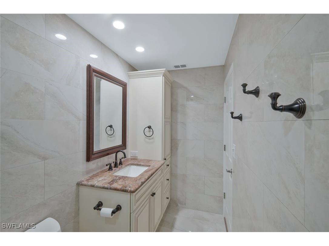 11140 Caravel Circle #108 Fort Myers FL 33908 225028949 image13