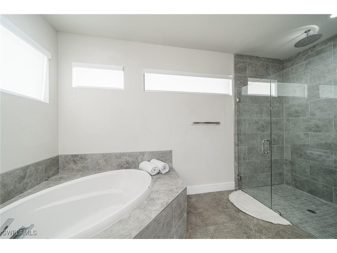 1119 NW 28th Place Cape Coral FL 33993 225034850 image25