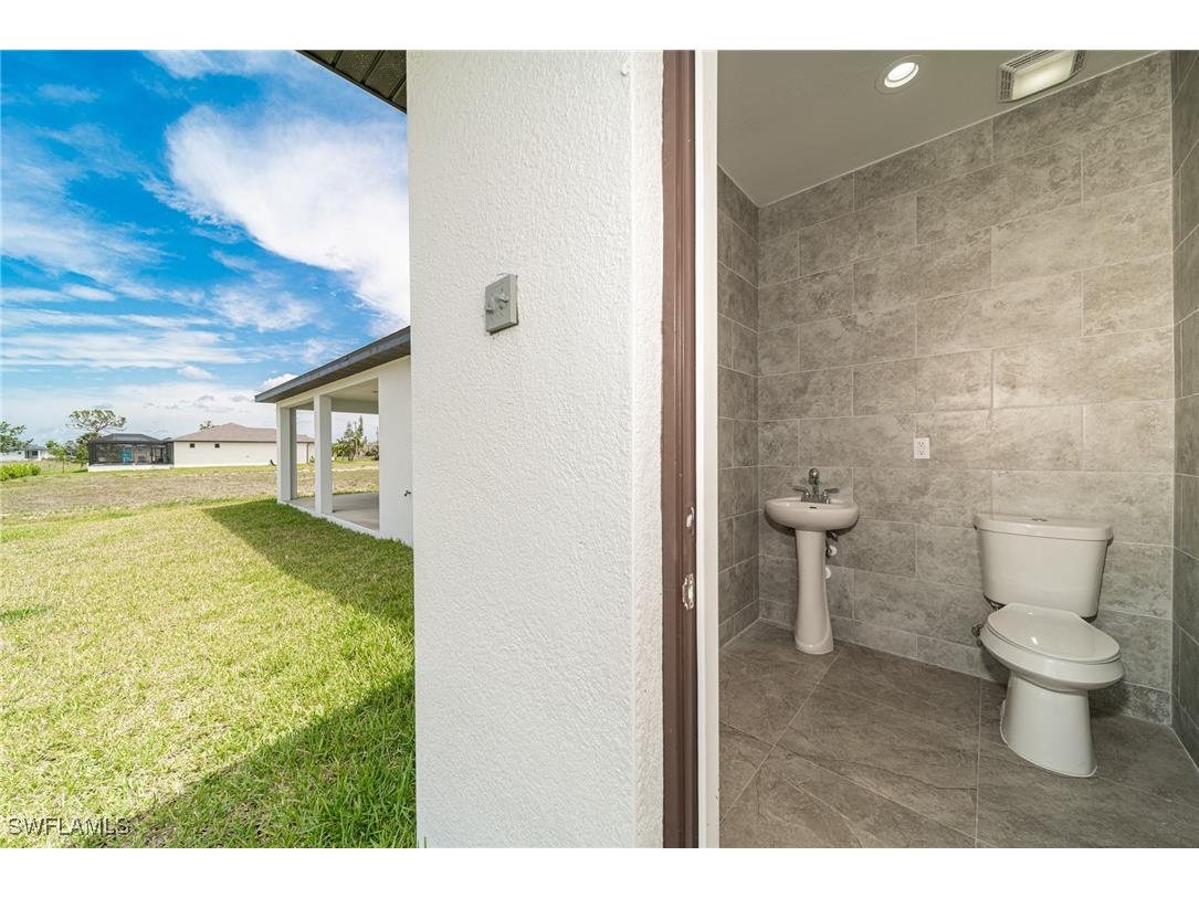1119 NW 28th Place Cape Coral FL 33993 225034850 image33