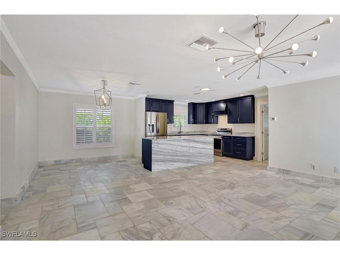 112 Capri Boulevard Naples FL 34113 225037893 image10