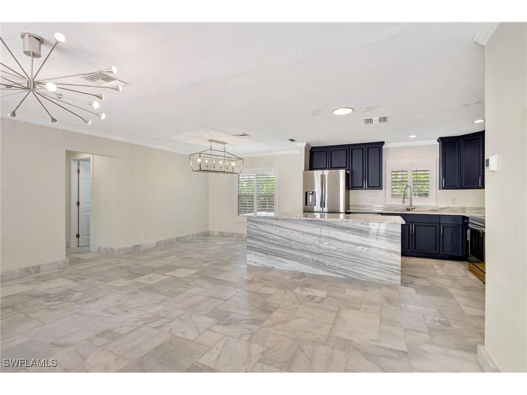 112 Capri Boulevard Naples FL 34113 225037893 image6