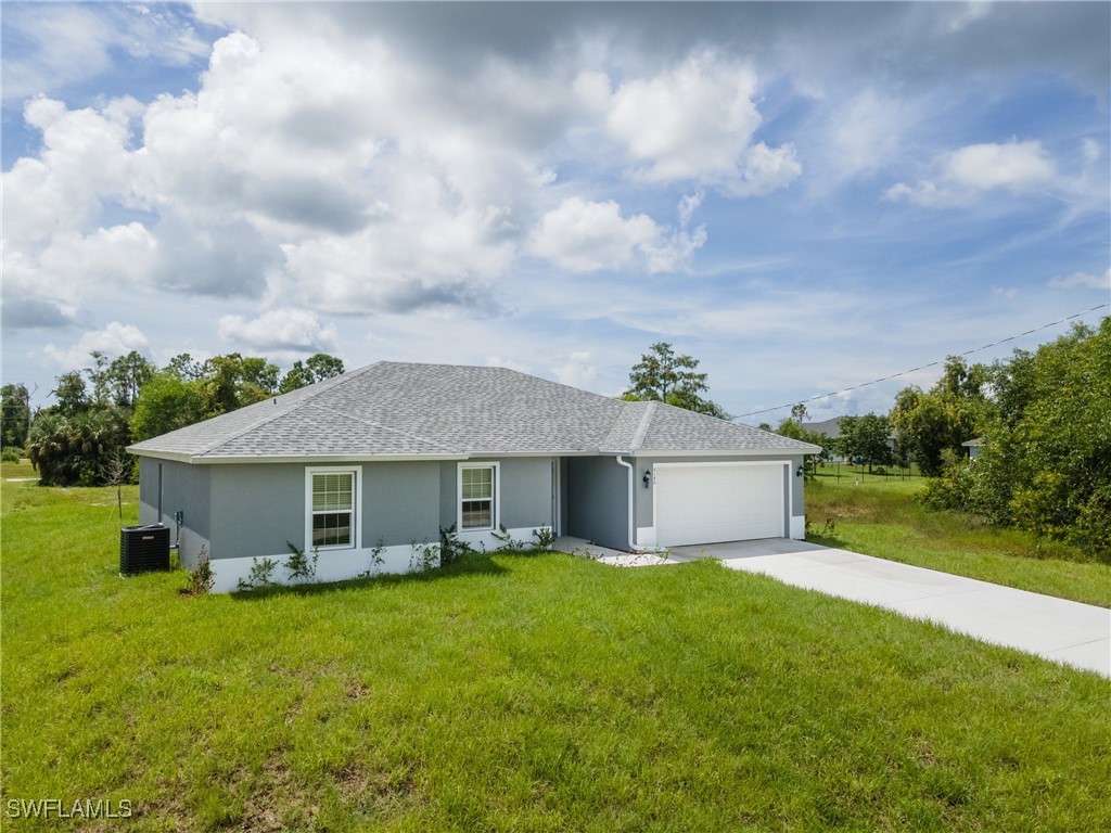 1125 NE 32nd Lane Cape Coral FL 33909 224095091 image1