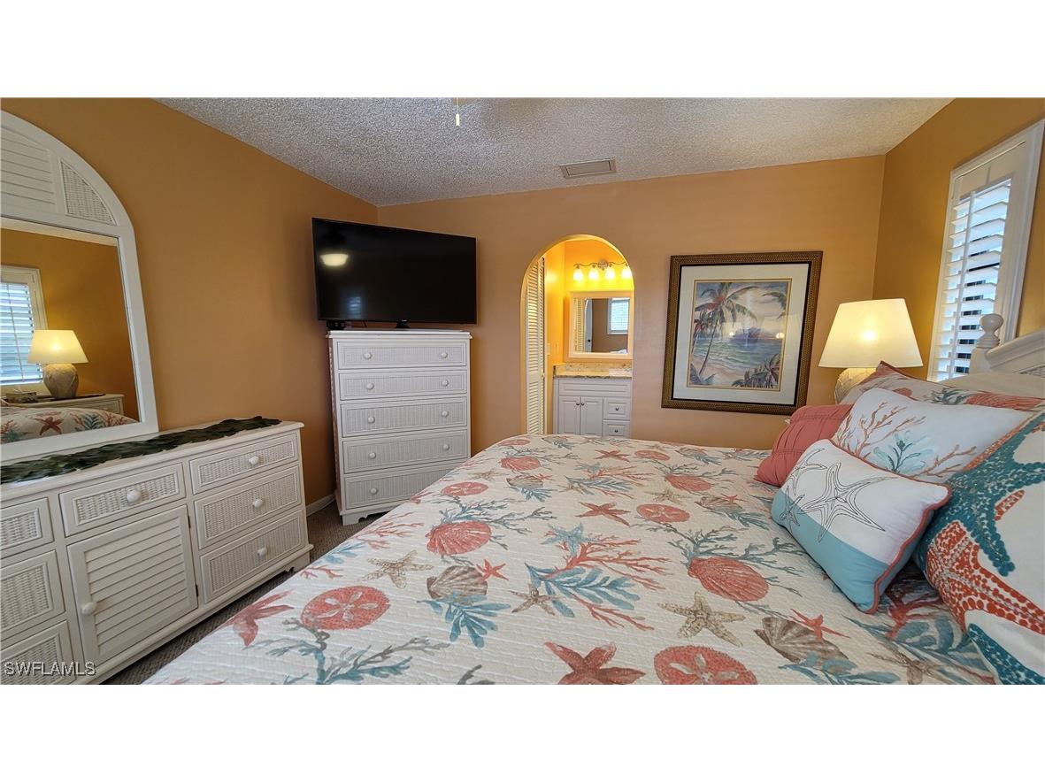 1126 SE 13th Terrace Cape Coral FL 33990 225013699 image13