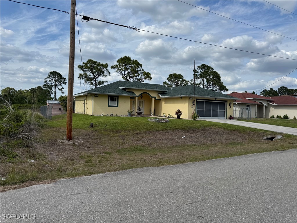 1127 Fogia Street E Lehigh Acres FL 33974 225039664 image1