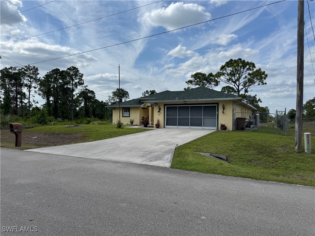 1127 Fogia Street E Lehigh Acres FL 33974 225039664 image4