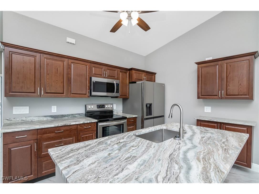 113-115 Gilbert Avenue S Lehigh Acres FL 33973 225005128 image3