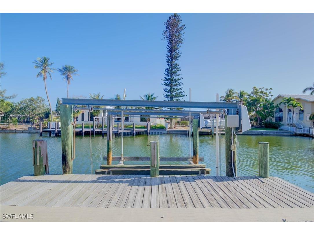 1131 Fern Court Marco Island FL 34145 225029941 image35