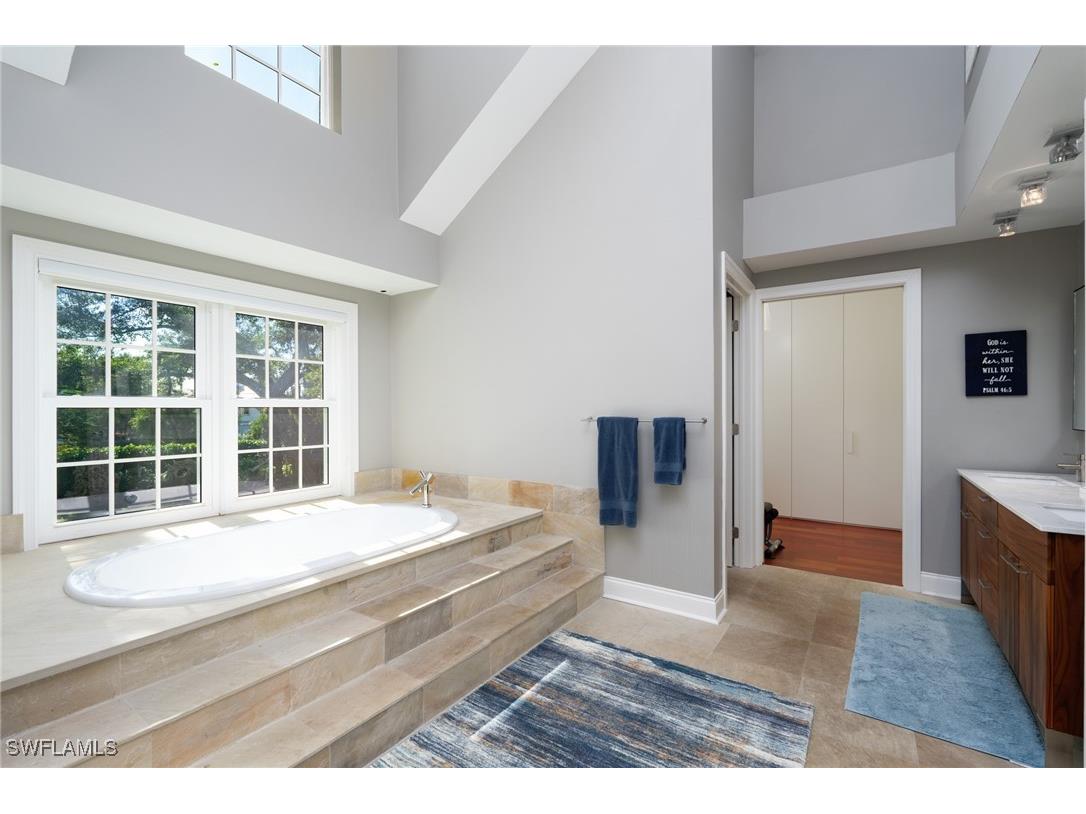 1133 Golden Olive Court Sanibel FL 33957 224081835 image19