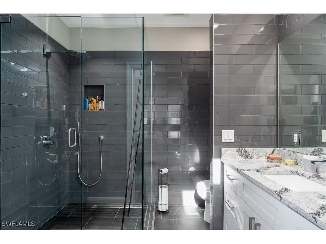 1133 Golden Olive Court Sanibel FL 33957 224081835 image27