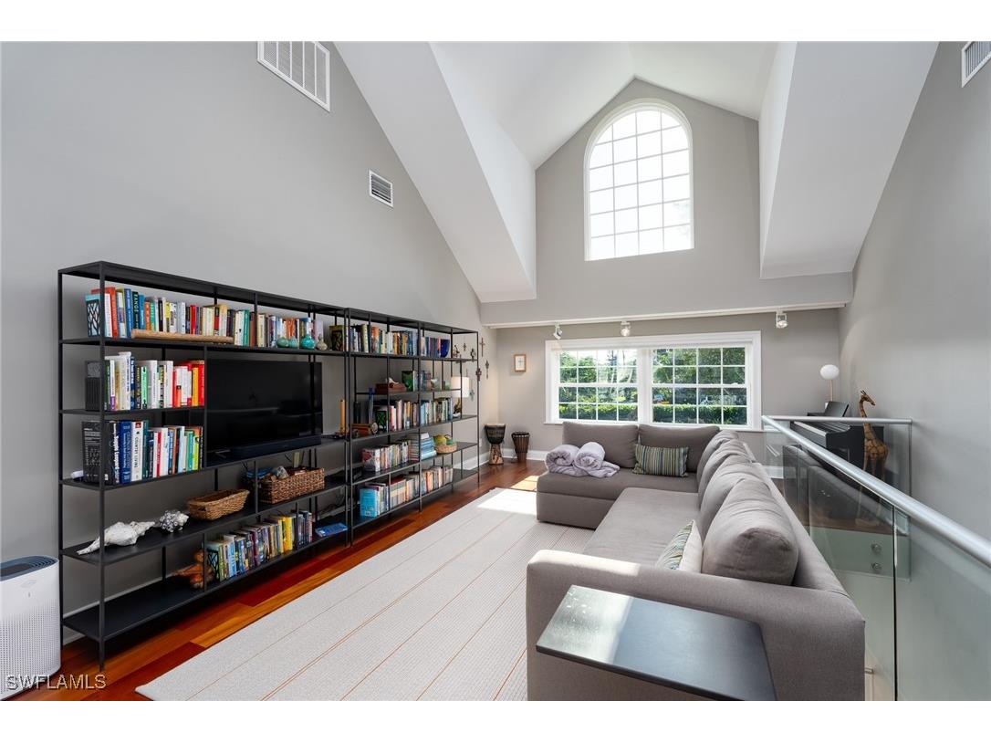 1133 Golden Olive Court Sanibel FL 33957 224081835 image28