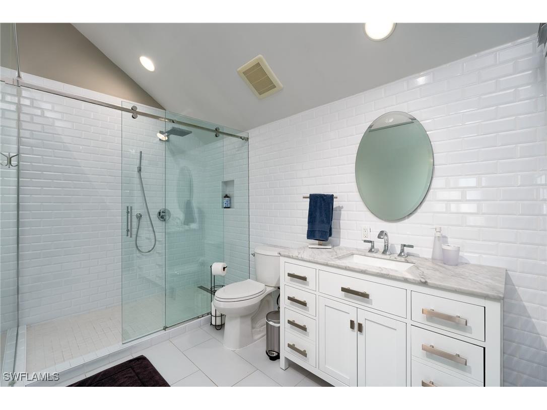 1133 Golden Olive Court Sanibel FL 33957 224081835 image32