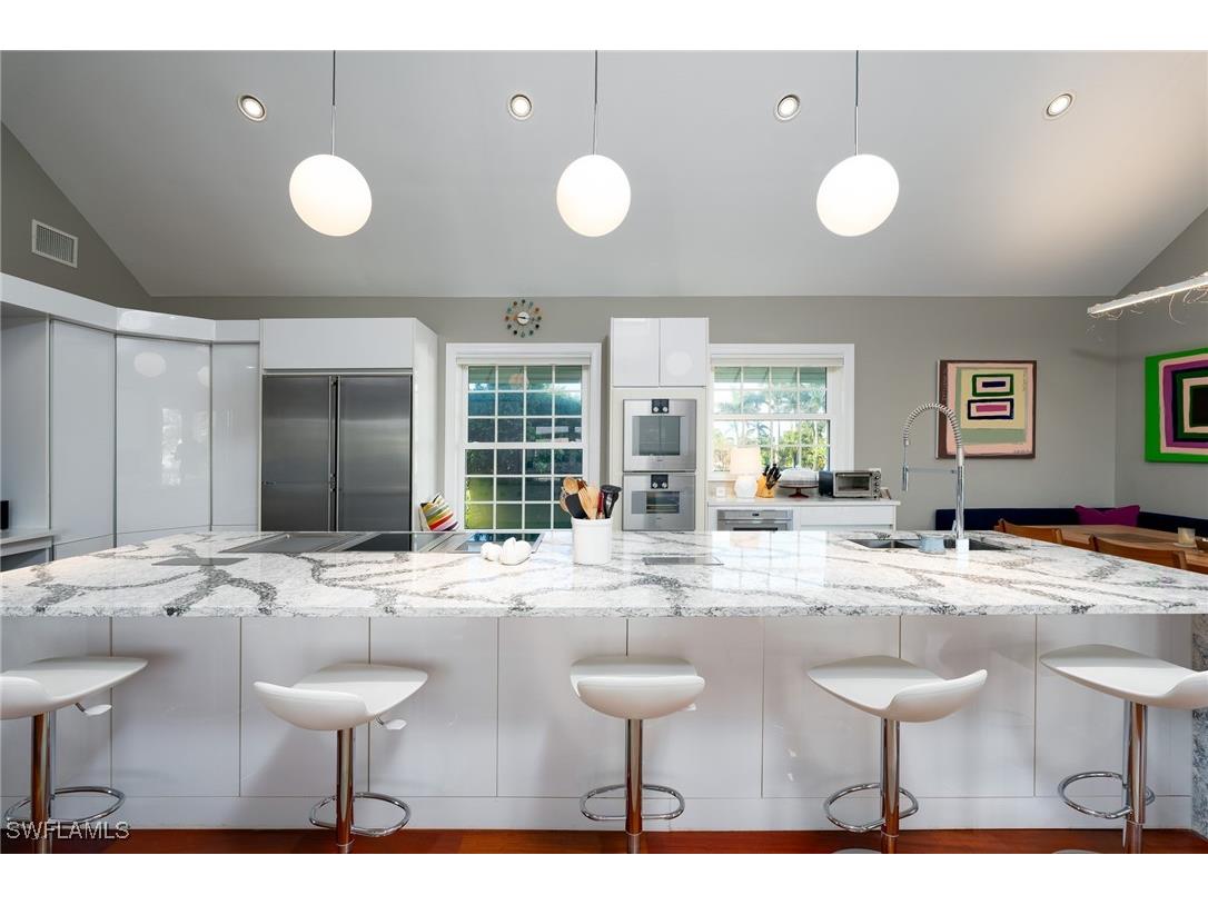 1133 Golden Olive Court Sanibel FL 33957 224081835 image9