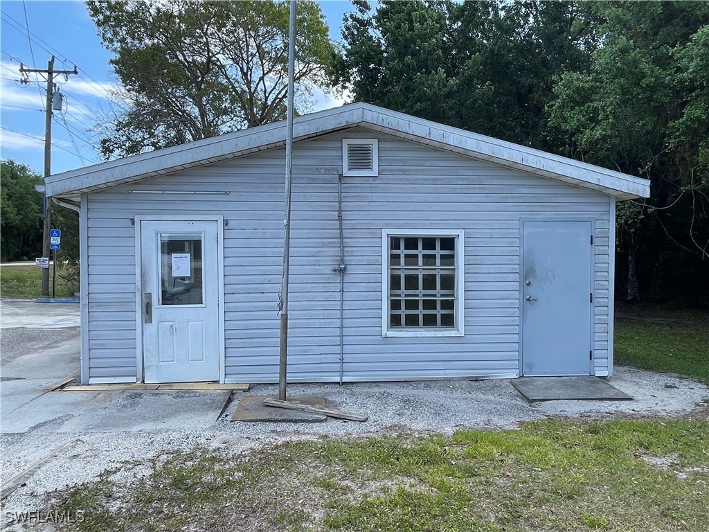 1134 Broadway Street Palmdale FL 33944 225045554 image4