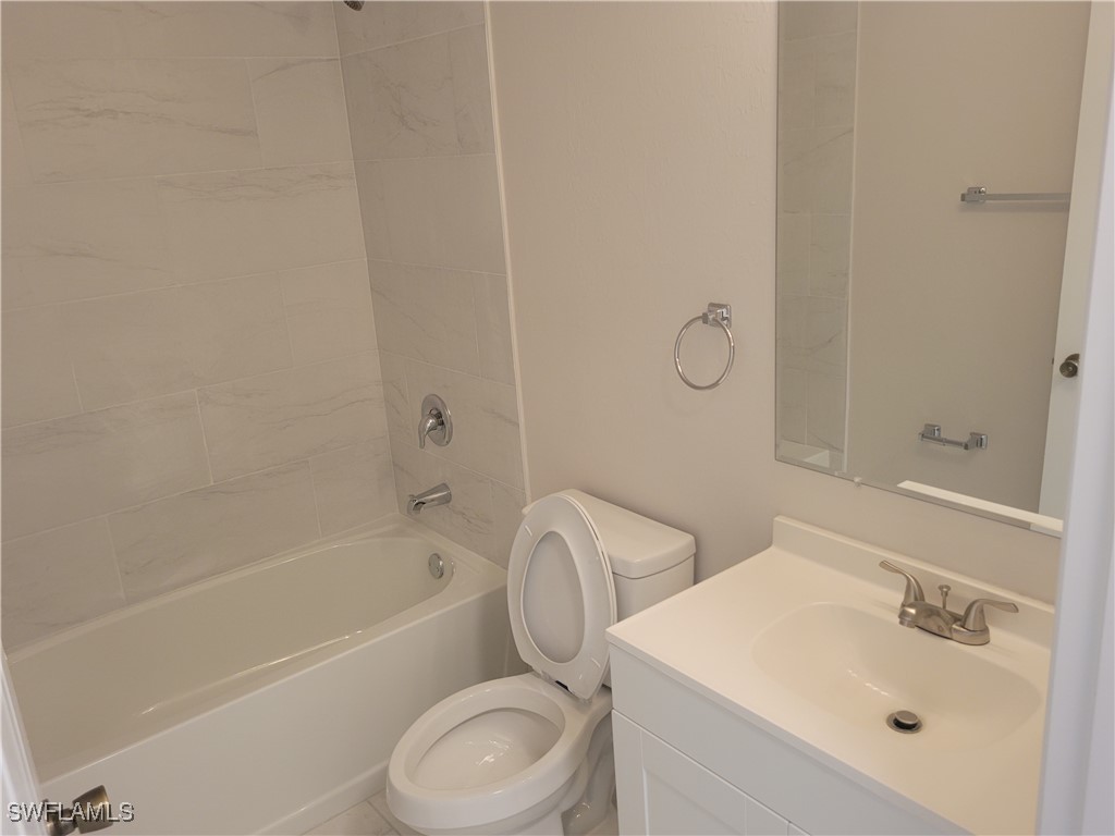 1138/1140 SE 9th Court Cape Coral FL 33990 224081515 image8