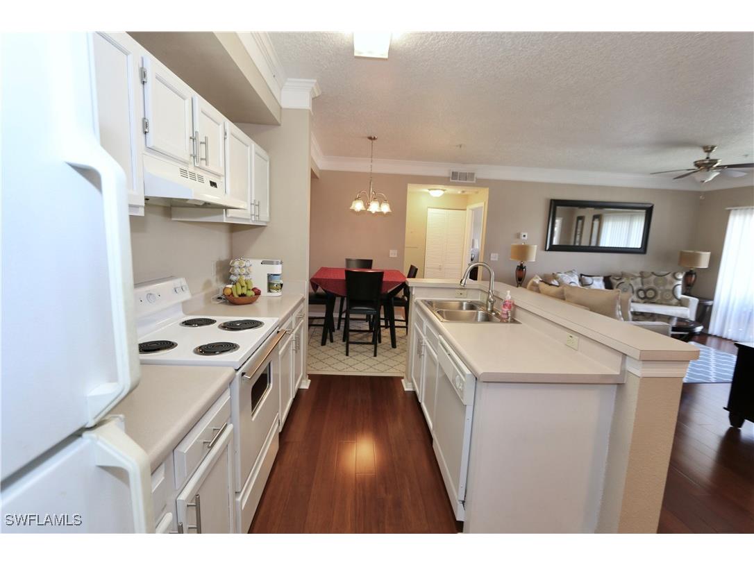 11490 Villa Grand #218 Fort Myers FL 33913 225039169 image5